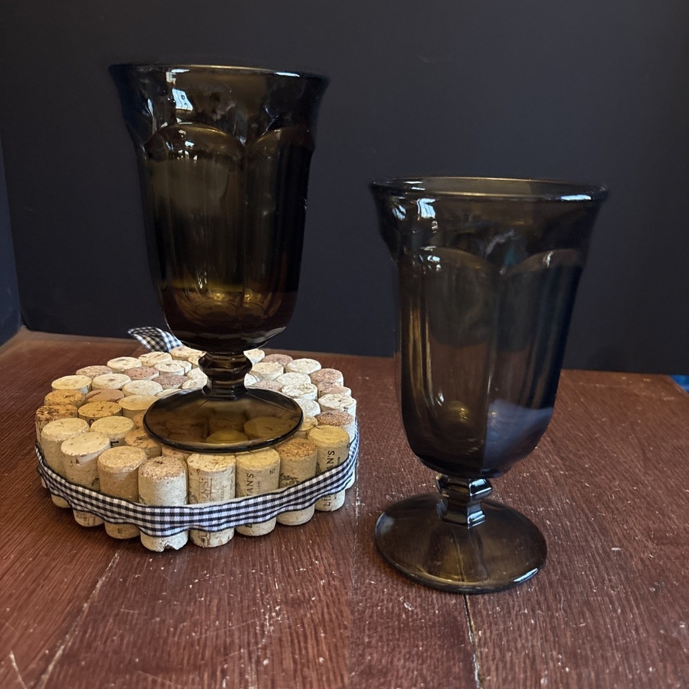 2 Imperial Glass Old Williamsburg Smoke Iced Tea Footed Tumblers Glasses